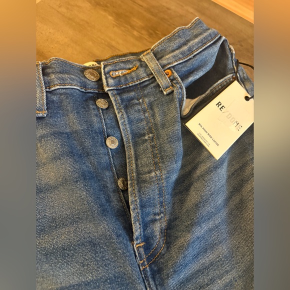 Re/Done 90’s Ultra High Rise Jeans - Picture 7 of 8